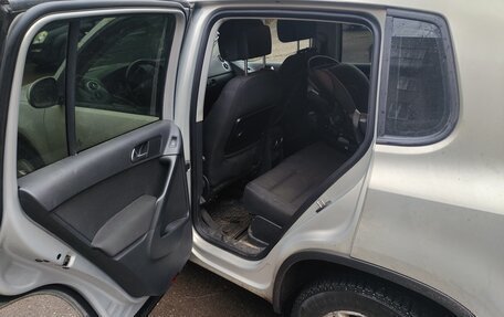 Volkswagen Tiguan I, 2011 год, 1 300 000 рублей, 11 фотография