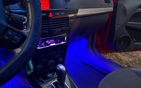 Opel Astra H, 2007 год, 650 000 рублей, 13 фотография