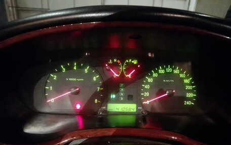 Hyundai Sonata IV рестайлинг, 2004 год, 300 000 рублей, 6 фотография