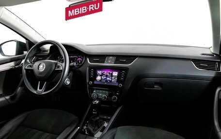 Skoda Octavia, 2019 год, 2 499 000 рублей, 10 фотография