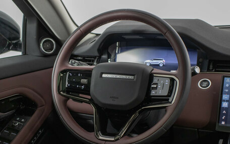 Land Rover Range Rover Evoque II, 2024 год, 6 320 000 рублей, 5 фотография