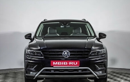 Volkswagen Tiguan II, 2019 год, 2 399 000 рублей, 3 фотография