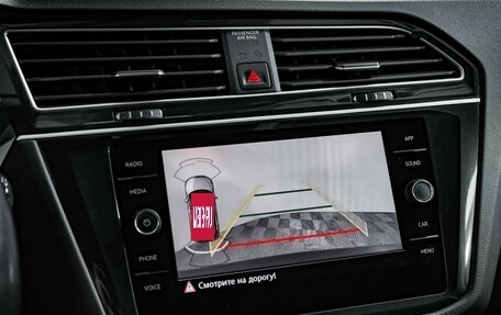 Volkswagen Tiguan II, 2019 год, 2 399 000 рублей, 15 фотография