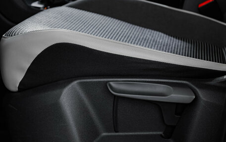 Volkswagen Tiguan II, 2019 год, 2 399 000 рублей, 22 фотография