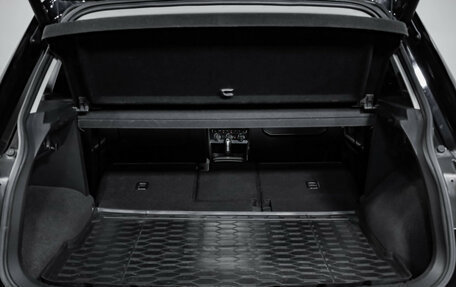 Volkswagen Tiguan II, 2019 год, 2 399 000 рублей, 32 фотография