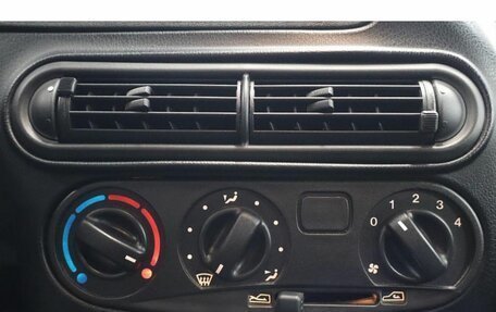 Chevrolet Niva I рестайлинг, 2019 год, 899 000 рублей, 10 фотография