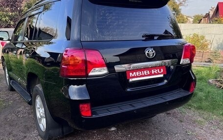 Toyota Land Cruiser 200, 2013 год, 3 400 000 рублей, 4 фотография