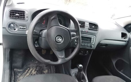 Volkswagen Polo VI (EU Market), 2019 год, 380 000 рублей, 4 фотография