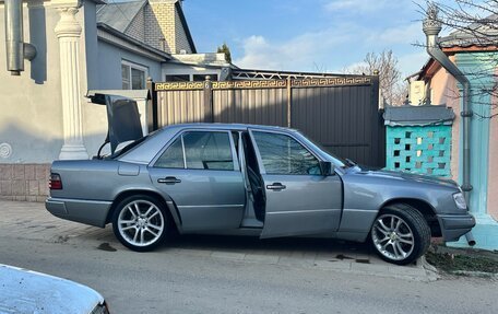 Mercedes-Benz W124, 1992 год, 435 000 рублей, 15 фотография