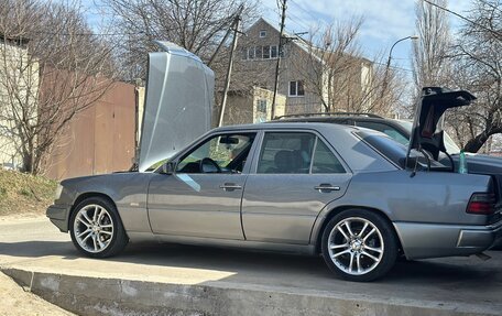 Mercedes-Benz W124, 1992 год, 435 000 рублей, 13 фотография