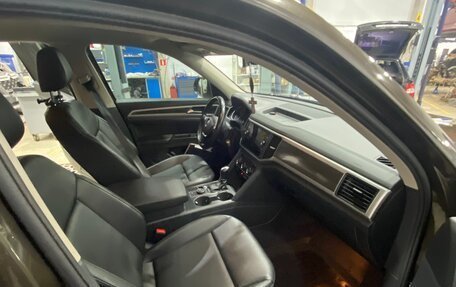 Volkswagen Teramont I, 2019 год, 3 200 000 рублей, 15 фотография