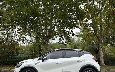 Renault Captur II, 2020 год, 1 450 548 рублей, 4 фотография