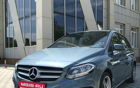 Mercedes-Benz B-Класс, 2015 год, 1 700 000 рублей, 2 фотография