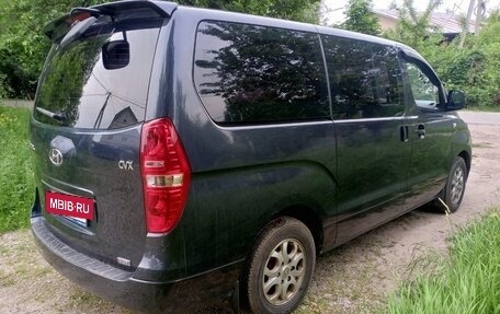 Hyundai Grand Starex Grand Starex I рестайлинг 2, 2014 год, 1 770 000 рублей, 4 фотография