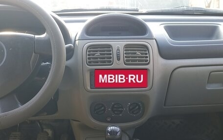 Renault Symbol I, 2004 год, 300 000 рублей, 15 фотография