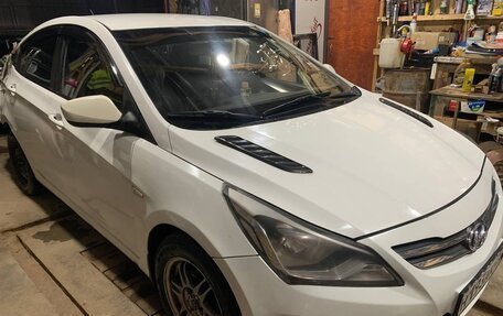 Hyundai Solaris II рестайлинг, 2016 год, 350 000 рублей, 4 фотография