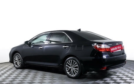 Toyota Camry, 2018 год, 2 490 000 рублей, 7 фотография