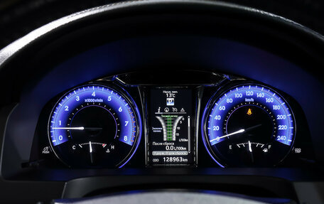 Toyota Camry, 2018 год, 2 490 000 рублей, 15 фотография