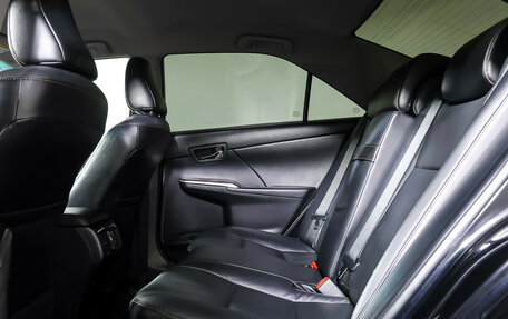 Toyota Camry, 2018 год, 2 490 000 рублей, 12 фотография