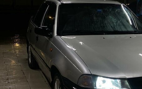 Daewoo Nexia I рестайлинг, 2007 год, 100 000 рублей, 1 фотография