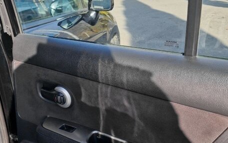 Nissan Tiida, 2009 год, 750 000 рублей, 21 фотография