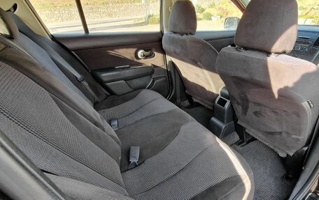 Nissan Tiida, 2009 год, 750 000 рублей, 23 фотография