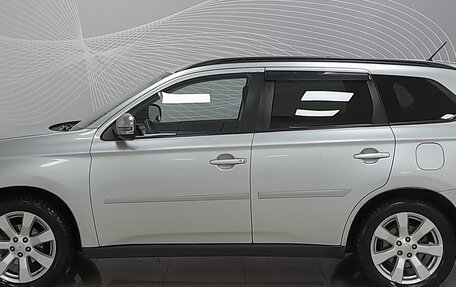 Mitsubishi Outlander III рестайлинг 3, 2013 год, 1 149 000 рублей, 6 фотография