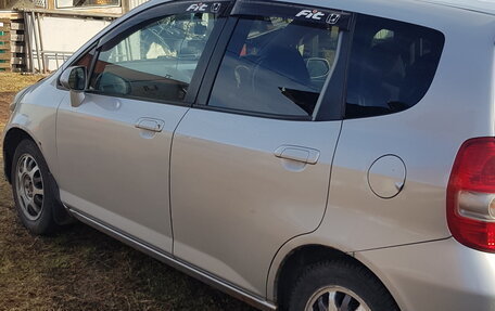 Honda Fit III, 2002 год, 450 000 рублей, 8 фотография