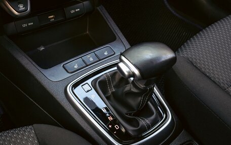 KIA Rio IV, 2021 год, 1 880 000 рублей, 12 фотография