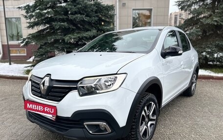Renault Logan II, 2018 год, 770 000 рублей, 18 фотография