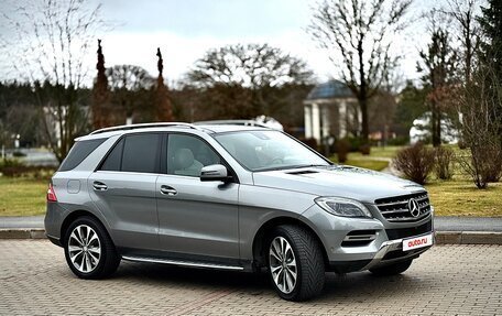 Mercedes-Benz M-Класс, 2014 год, 3 000 000 рублей, 6 фотография