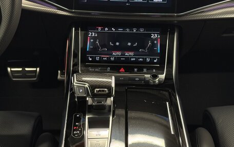 Audi RS Q8 I, 2021 год, 15 000 000 рублей, 27 фотография