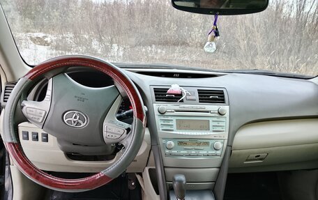 Toyota Camry, 2008 год, 700 000 рублей, 5 фотография