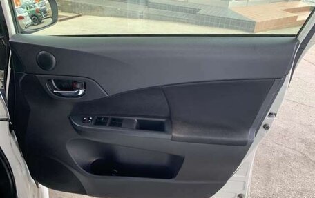 Toyota Ractis II, 2016 год, 732 000 рублей, 11 фотография