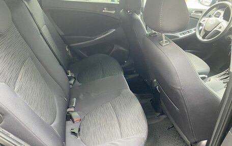 Hyundai Solaris II рестайлинг, 2015 год, 569 000 рублей, 11 фотография