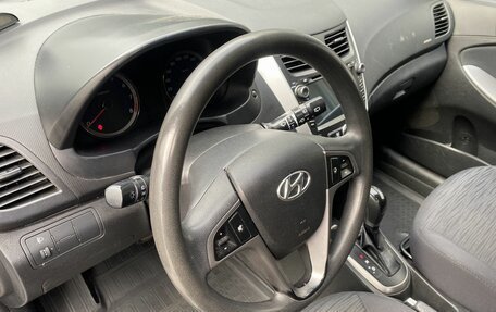 Hyundai Solaris II рестайлинг, 2015 год, 569 000 рублей, 13 фотография