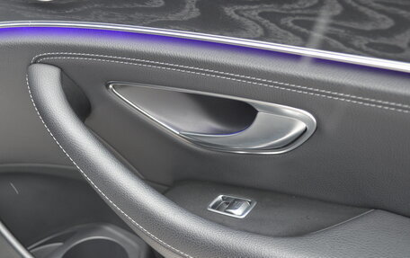 Mercedes-Benz E-Класс, 2020 год, 4 390 000 рублей, 31 фотография