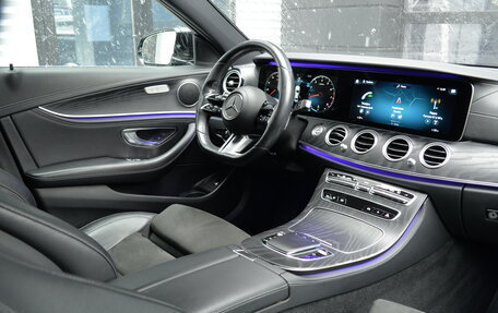 Mercedes-Benz E-Класс, 2020 год, 4 390 000 рублей, 34 фотография