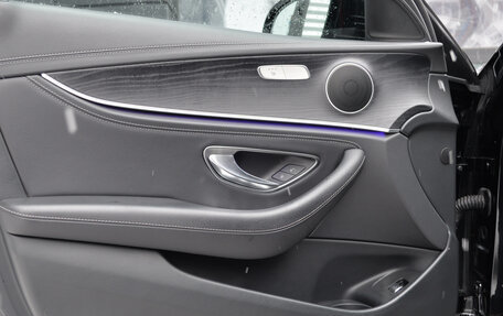 Mercedes-Benz E-Класс, 2020 год, 4 390 000 рублей, 36 фотография