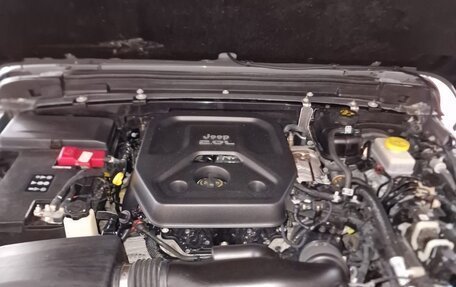 Jeep Wrangler, 2021 год, 4 999 000 рублей, 18 фотография