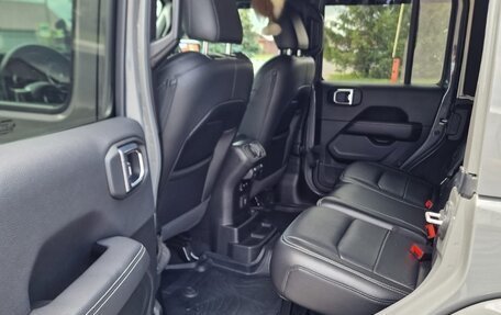 Jeep Wrangler, 2021 год, 4 999 000 рублей, 19 фотография