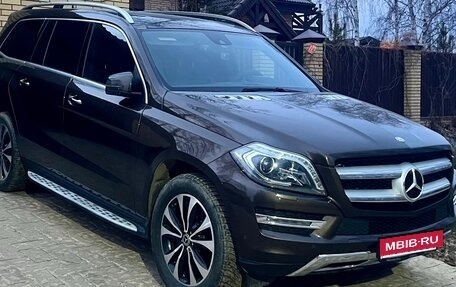 Mercedes-Benz GL-Класс, 2013 год, 3 300 000 рублей, 1 фотография