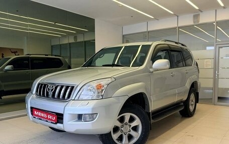 Toyota Land Cruiser Prado 120 рестайлинг, 2003 год, 1 999 000 рублей, 1 фотография