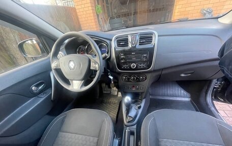 Renault Logan II, 2017 год, 850 000 рублей, 12 фотография