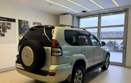 Toyota Land Cruiser Prado 120 рестайлинг, 2003 год, 1 999 000 рублей, 7 фотография