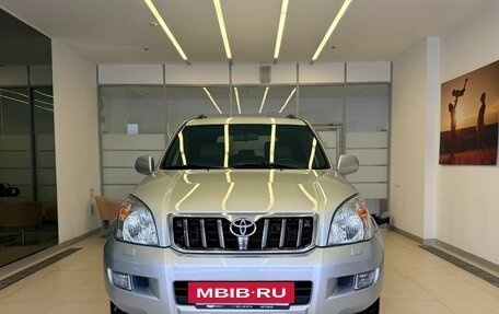 Toyota Land Cruiser Prado 120 рестайлинг, 2003 год, 1 999 000 рублей, 3 фотография