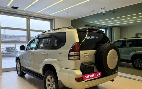 Toyota Land Cruiser Prado 120 рестайлинг, 2003 год, 1 999 000 рублей, 5 фотография