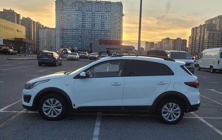 KIA Rio IV, 2019 год, 975 000 рублей, 2 фотография