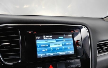 Mitsubishi Outlander III рестайлинг 3, 2013 год, 1 299 000 рублей, 14 фотография