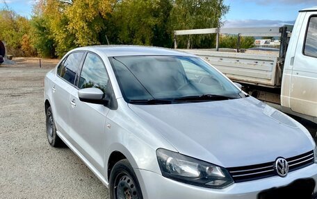 Volkswagen Polo VI (EU Market), 2013 год, 560 000 рублей, 2 фотография